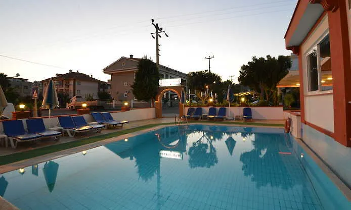 Cennet Apartments Marmaris 2*,